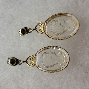 Vintage Goldtone Edged Clear Acrylic Cameo Pierced Earrings